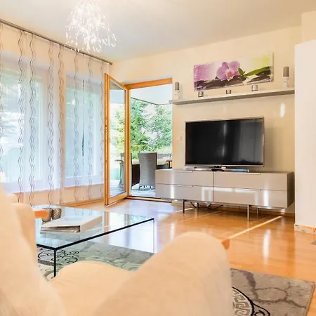 Apartment Herzstuckl In Den Nockbergen Bach (Tyrol)