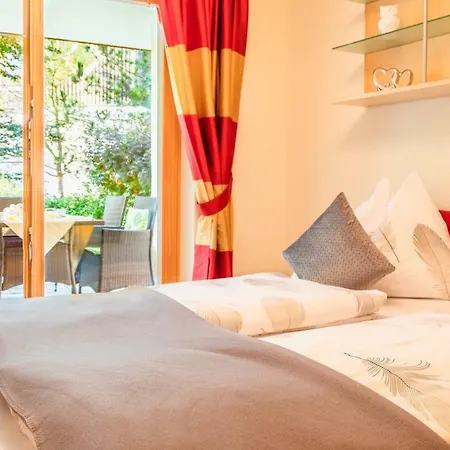 Herzstuckl In Den Nockbergen Apartment